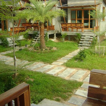 Phangan Palm Beach Resort y Restaurante Ko Pha Ngan Exterior foto
