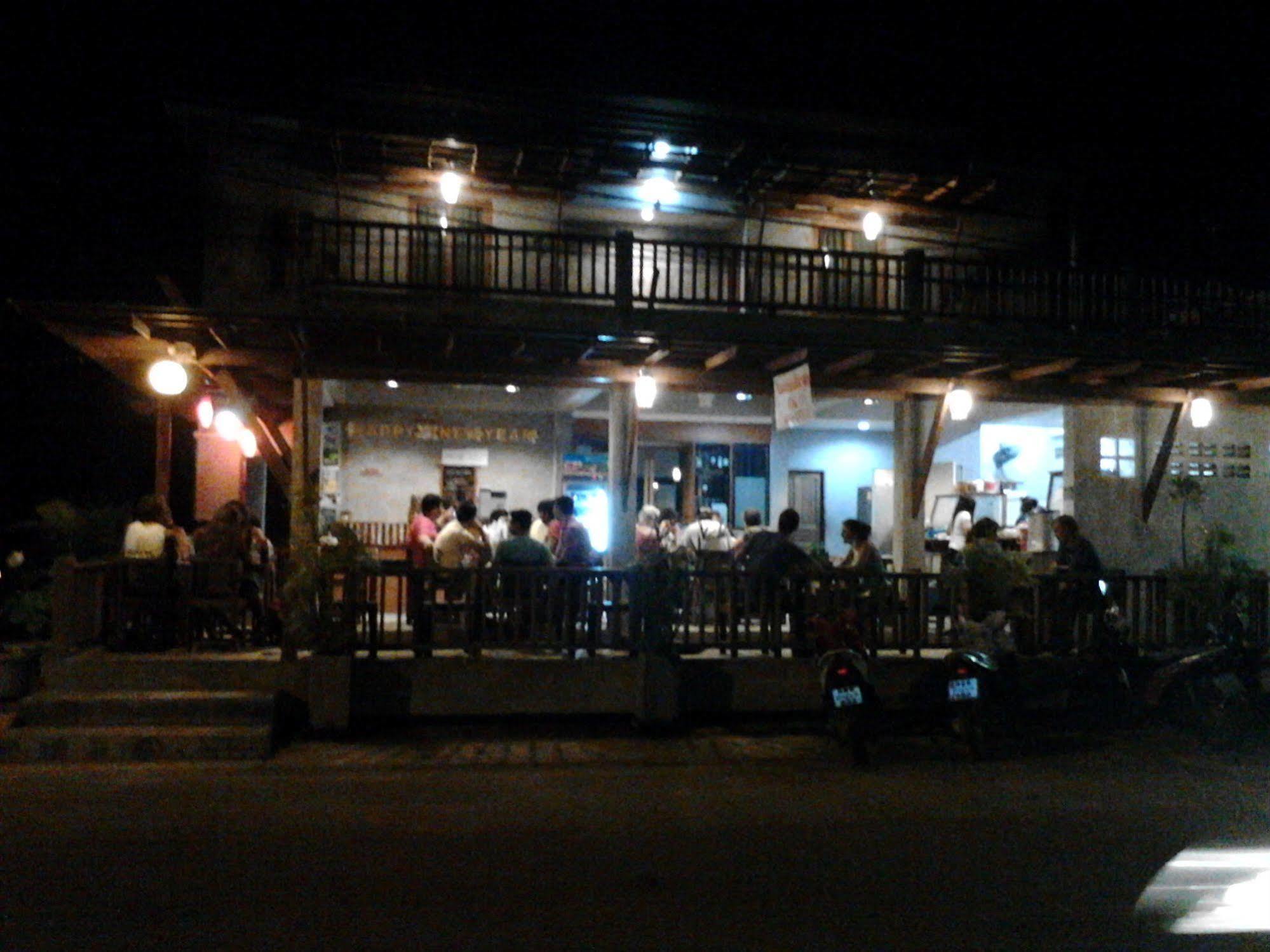 Phangan Palm Beach Resort y Restaurante Ko Pha Ngan Exterior foto