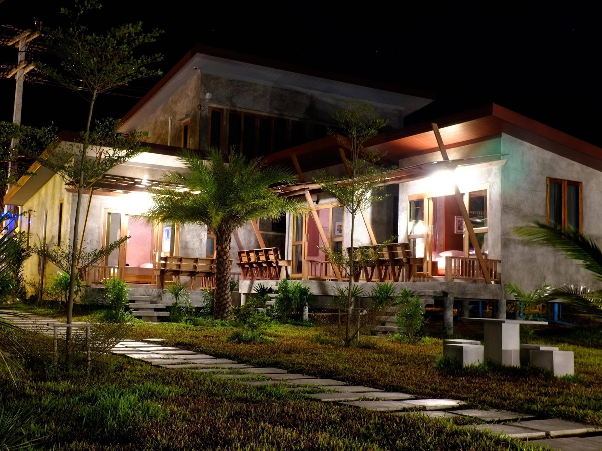 Phangan Palm Beach Resort y Restaurante Ko Pha Ngan Exterior foto