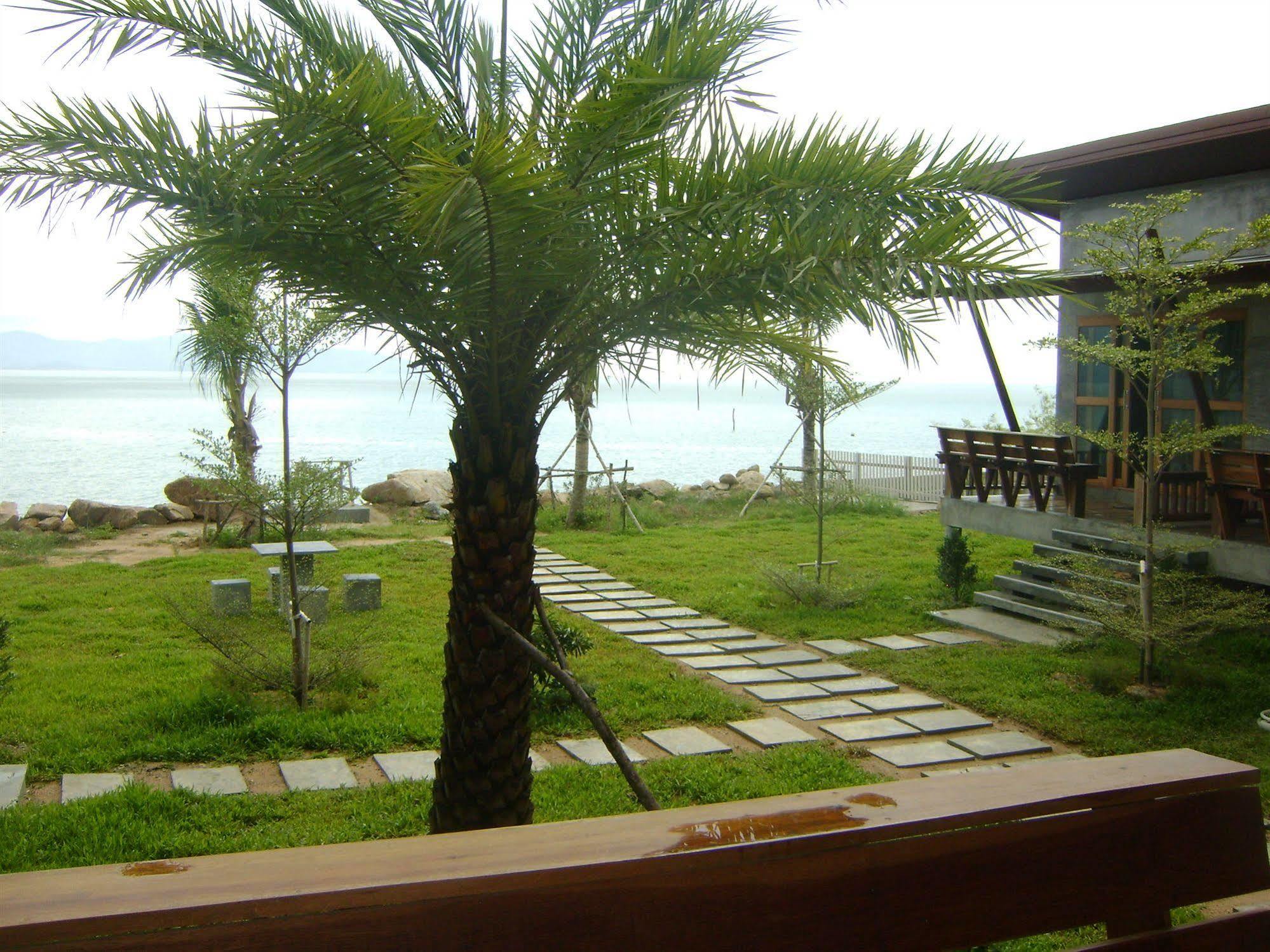 Phangan Palm Beach Resort y Restaurante Ko Pha Ngan Exterior foto
